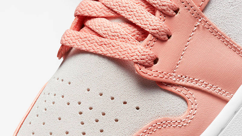Air Jordan 1 Low Light Madder Root DC0774-800 Detail