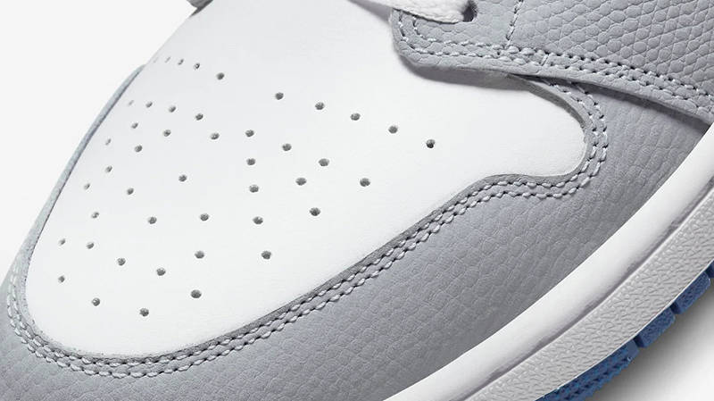 Air Jordan 1 Low True Blue DM1199-140 Detail