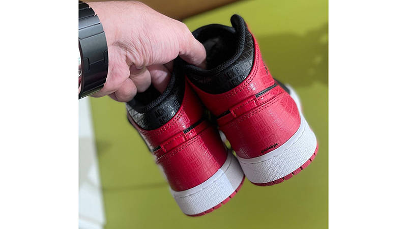 Air Jordan 1 Mid GS Bred Back