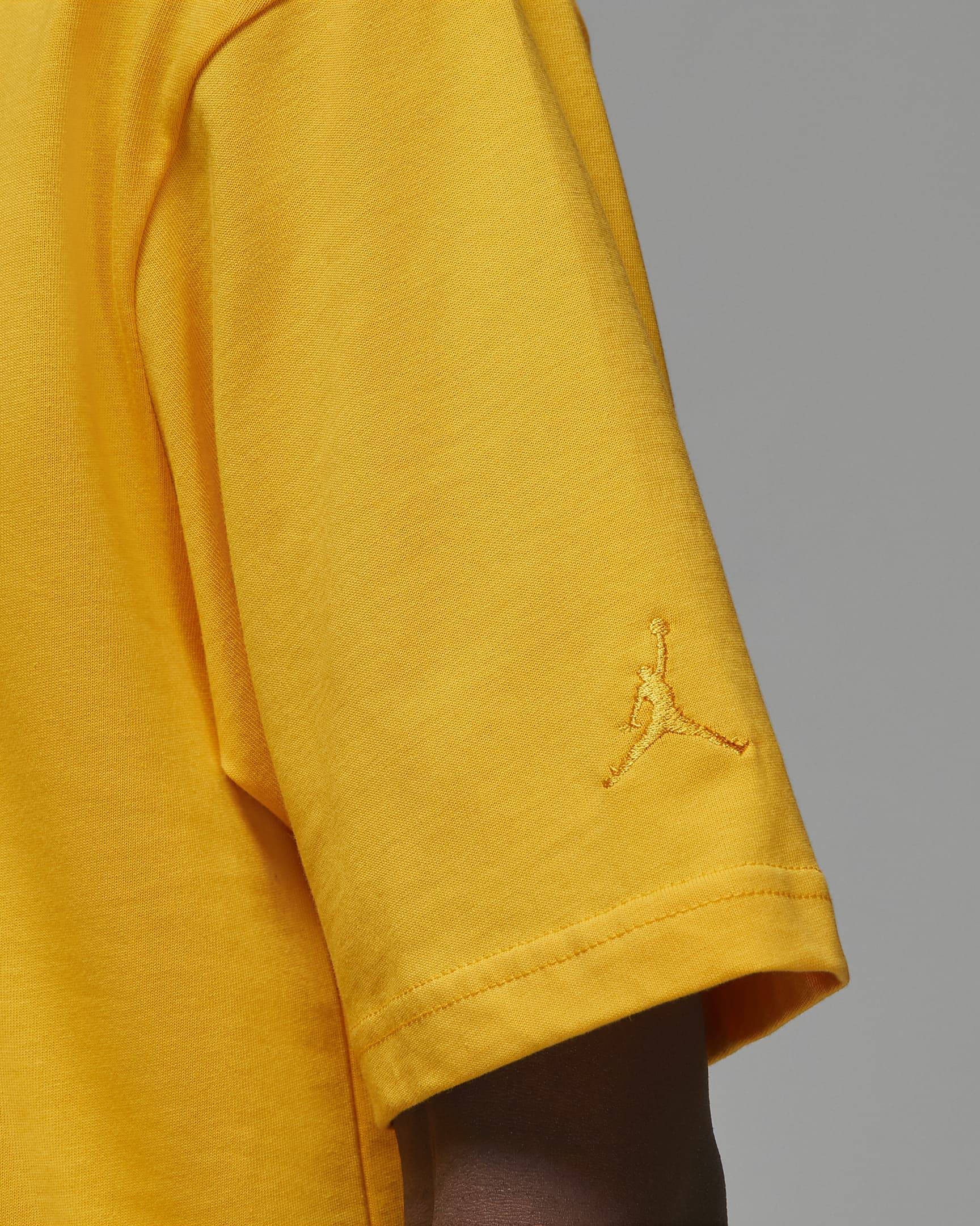 University gold jordan on sale shirt