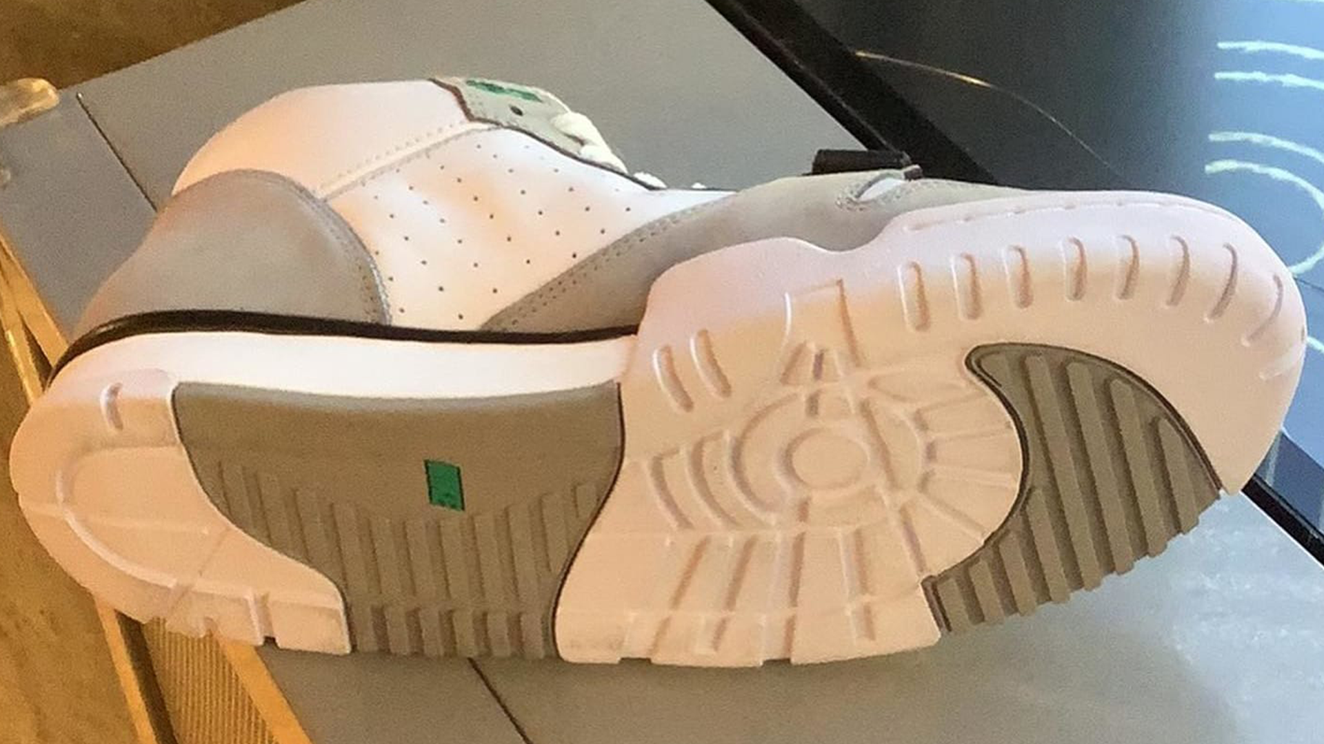 Nike Air Trainer 1 Chlorophyll