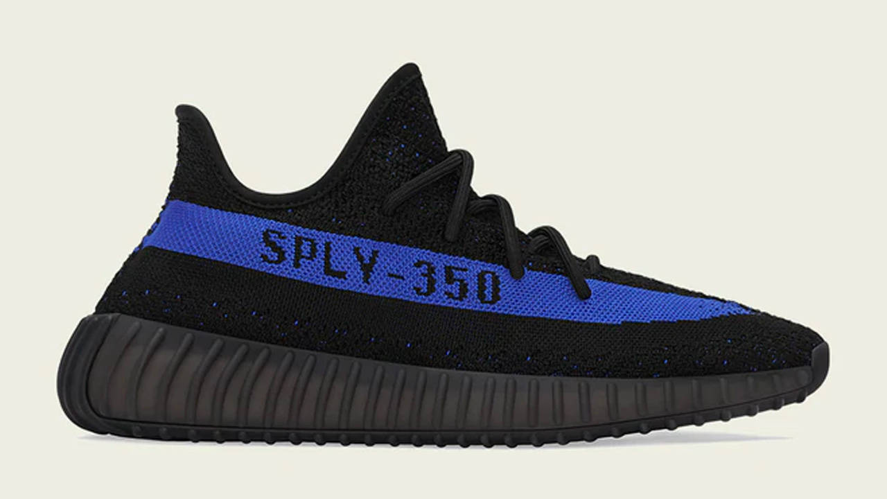Yeezy Boost 350 V2 "Dazzling Blue"!