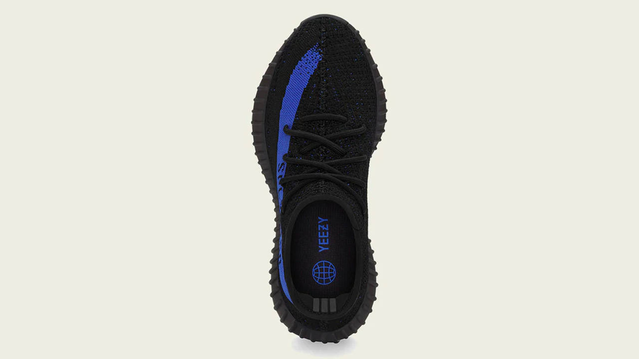 Yeezy Boost 350 V2 "Dazzling Blue"!