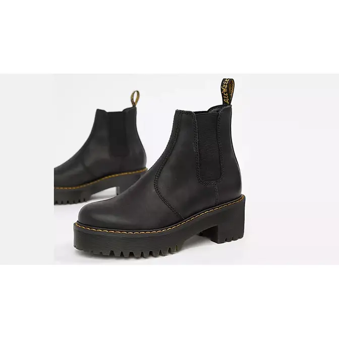 Dr martens chelsea boots hot sale rometty