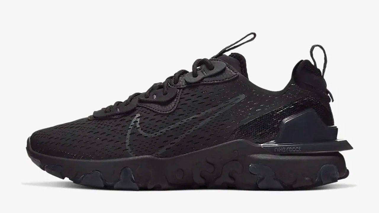 Spend Big & Save Bigger at Nike's Valentine's Day 2022 Sale!