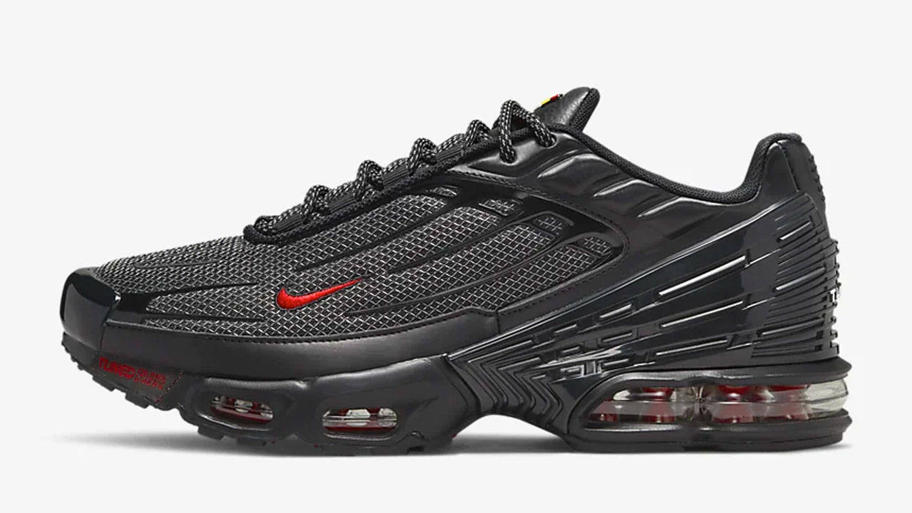 Spend Big & Save Bigger at Nike's Valentine's Day 2022 Sale!