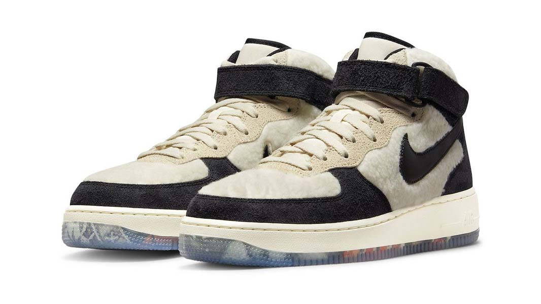 Nike Air Force 1 Mid Panda Front