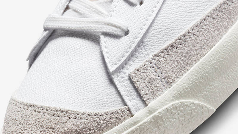 Nike Blazer Mid 77 Athletic Club White Red DH7694-100 Detail