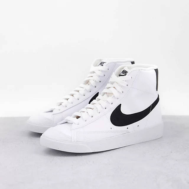 Nike Blazer Mid ’77 White Black