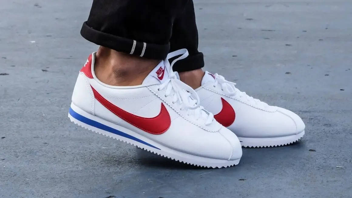 Retro Sneakers - Nike Cortez