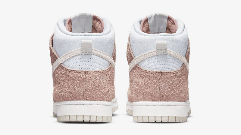 Nike Dunk High Fossil Rose Back