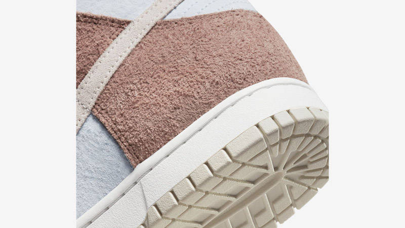 Nike Dunk High Fossil Rose Closeup