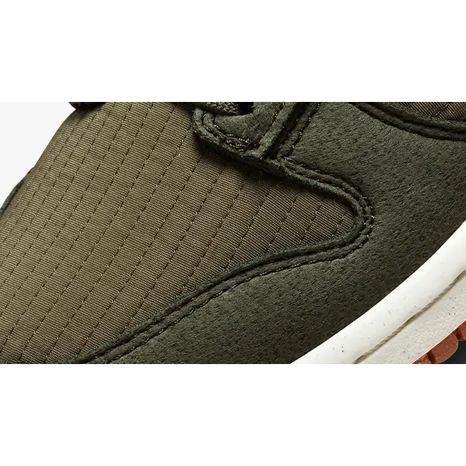 Nike Running Tall Essentials Giacca con cappuccio grigia Sequoia DC9561-300 Detail