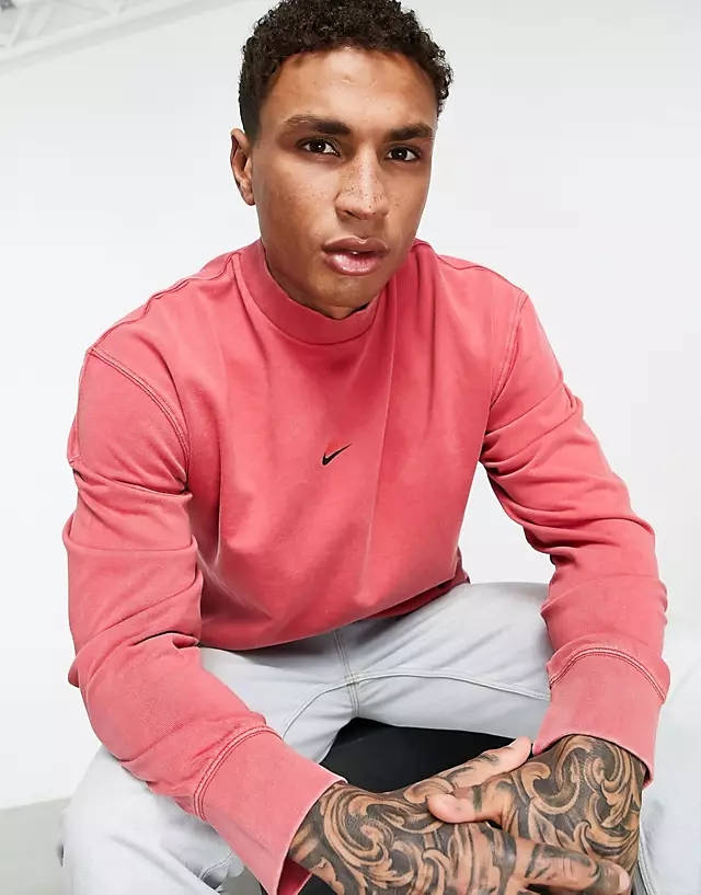 Nike Premium Essentials Washed Mockneck Sweatshirt Pomegranate