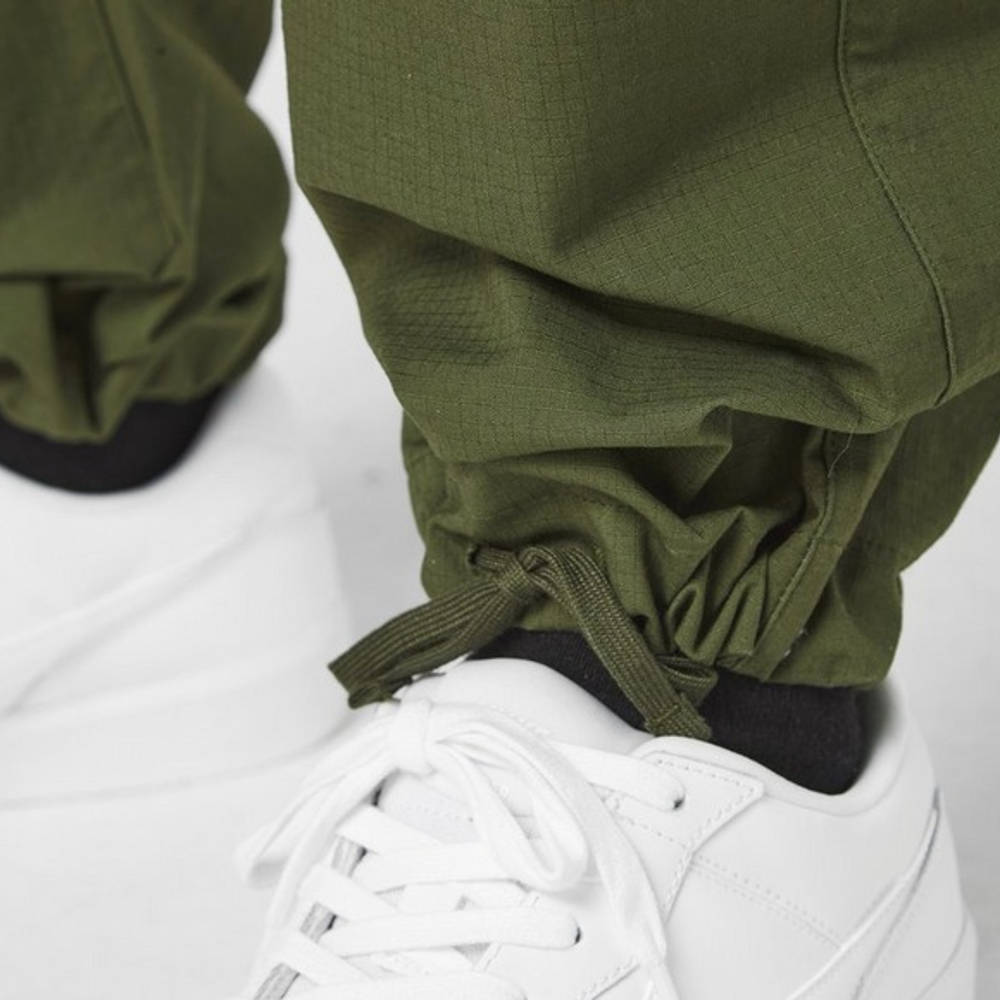 Nike SB Woven Cargo Pant - Green | The 