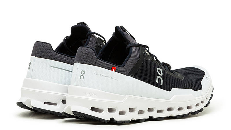 On Running Cloud Ultra Black White back