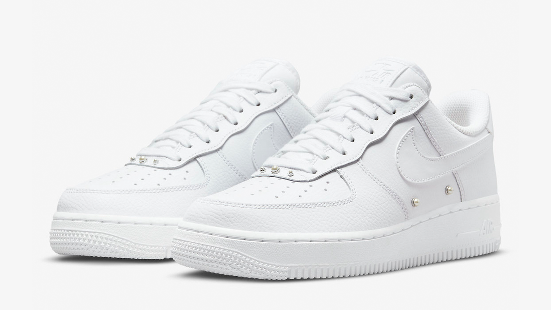 Nike Air Force 1 Pearl White
