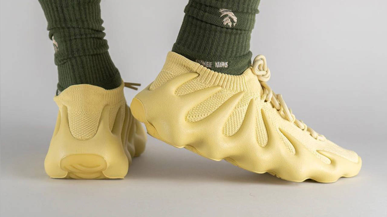 Yeezy 450 "Sulfur"