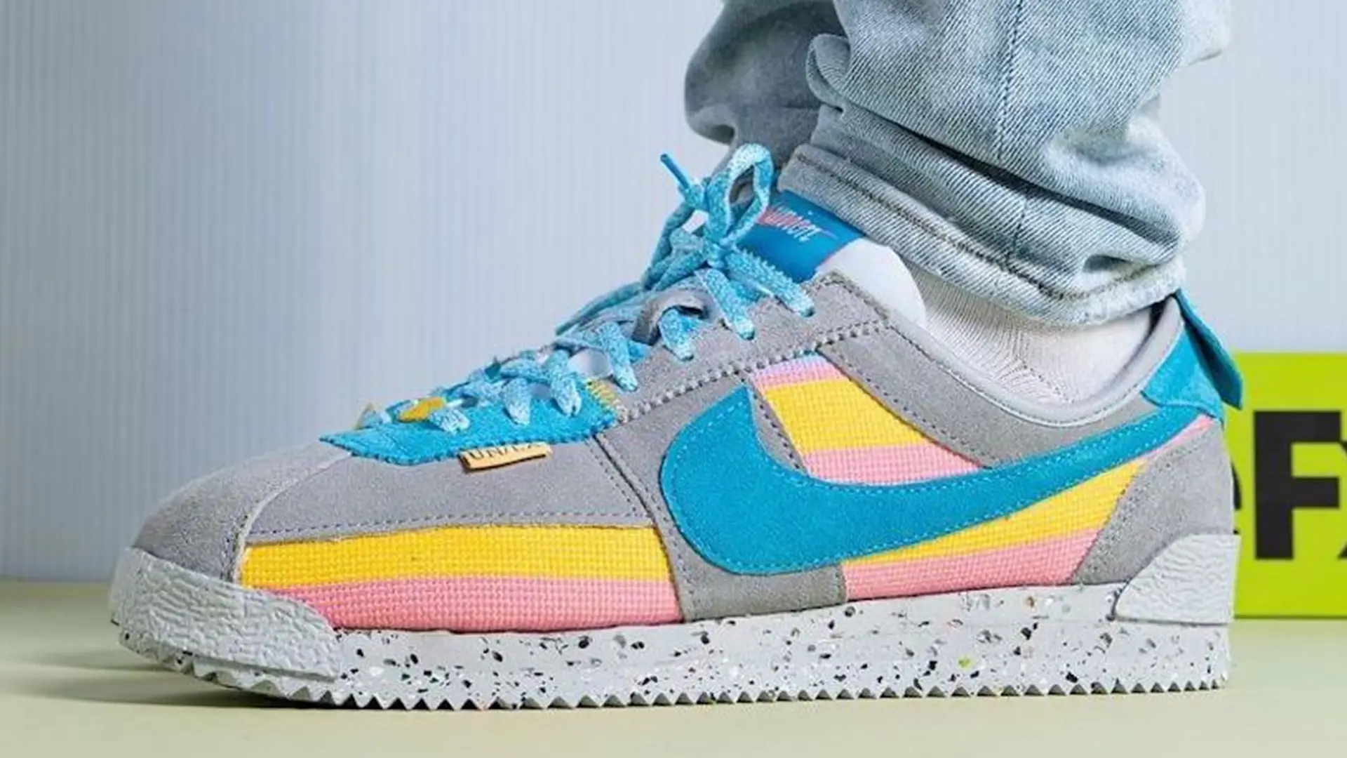 Yellow and clearance blue nike cortez