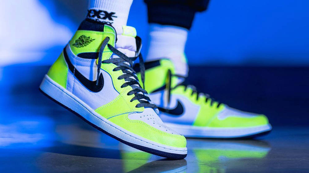 Image via knowing_kicks Air Jordan 1 High OG "Volt"