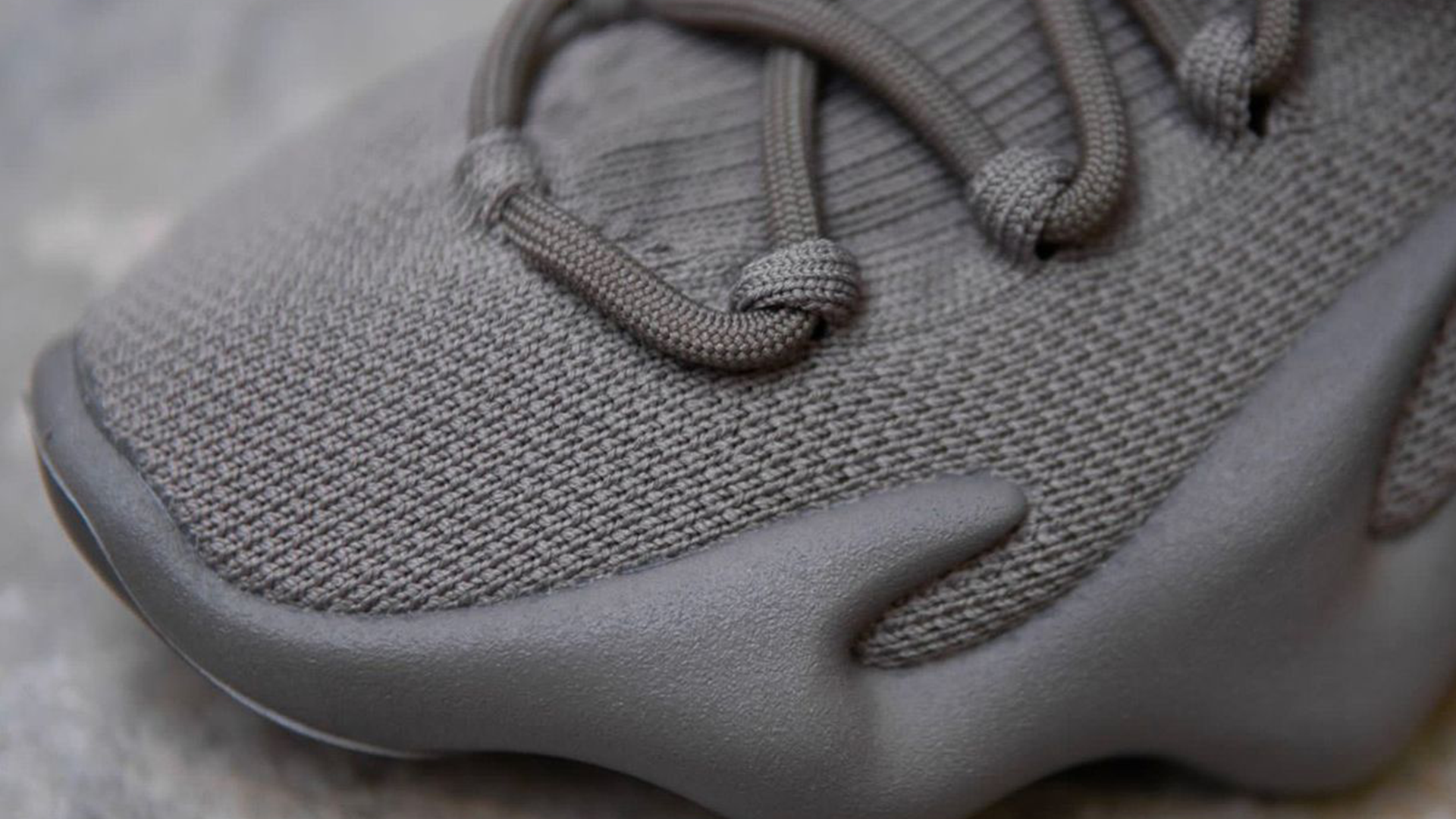 yeezy 450 cinder 4