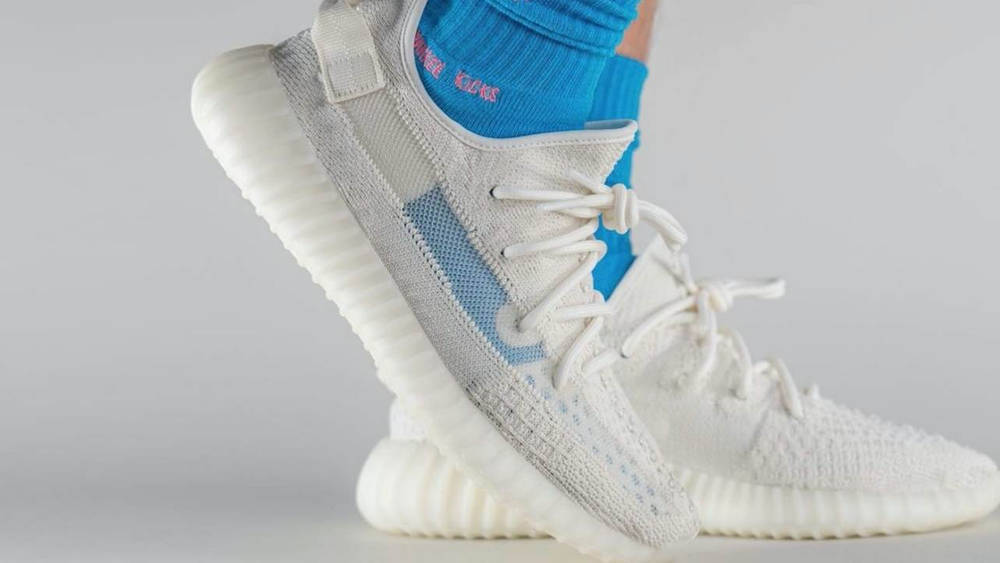 Image via Yankee Kicks yeezy boost 350 v2 pure oat 1