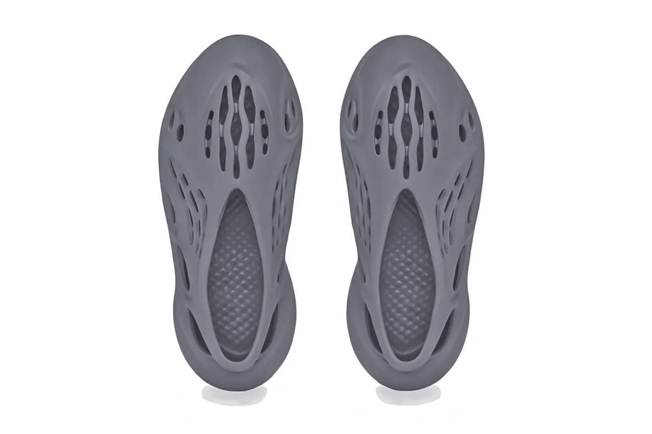 yeezy foam runner onyx 2