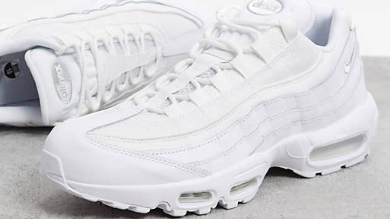 202327772-1-white