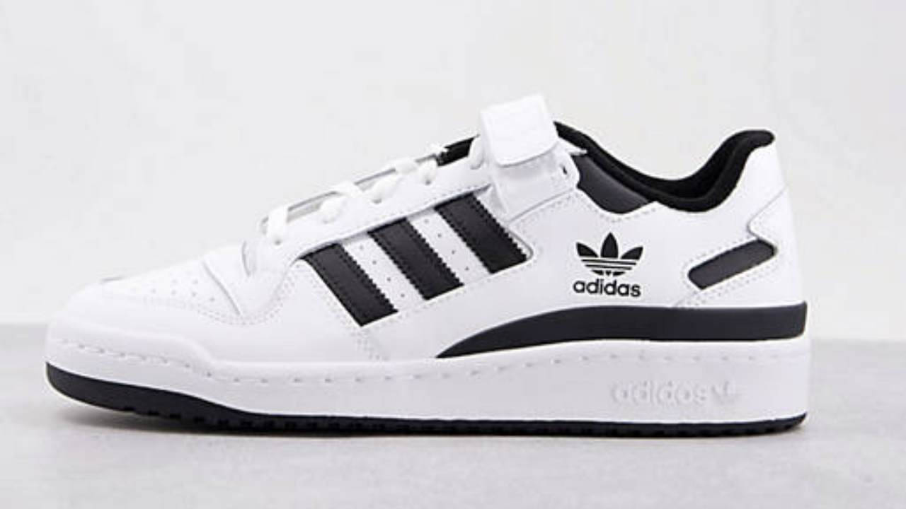 23549097-1-white