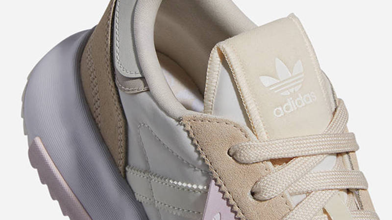 adidas Retropy F2 Cloud White