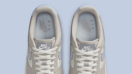 Reflective Mini-Swooshes Adorn This Shoedrobe Staple Reflective Mini-Swooshes Adorn This Shoedrobe Staple