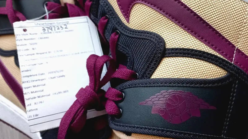 Air Jordan 1 High Bordeaux Sesami