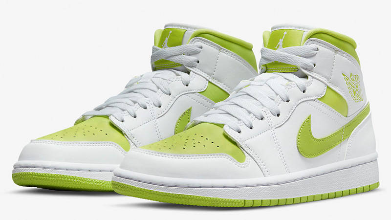 Lime hotsell green jordans