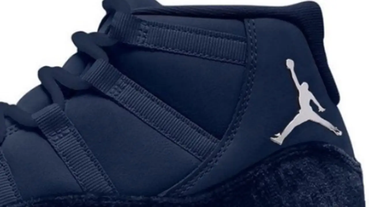 Jordan 11s midnight sales navy