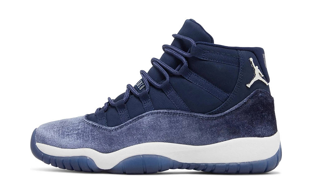 Air Jordan 11 Velvet Midnight Navy