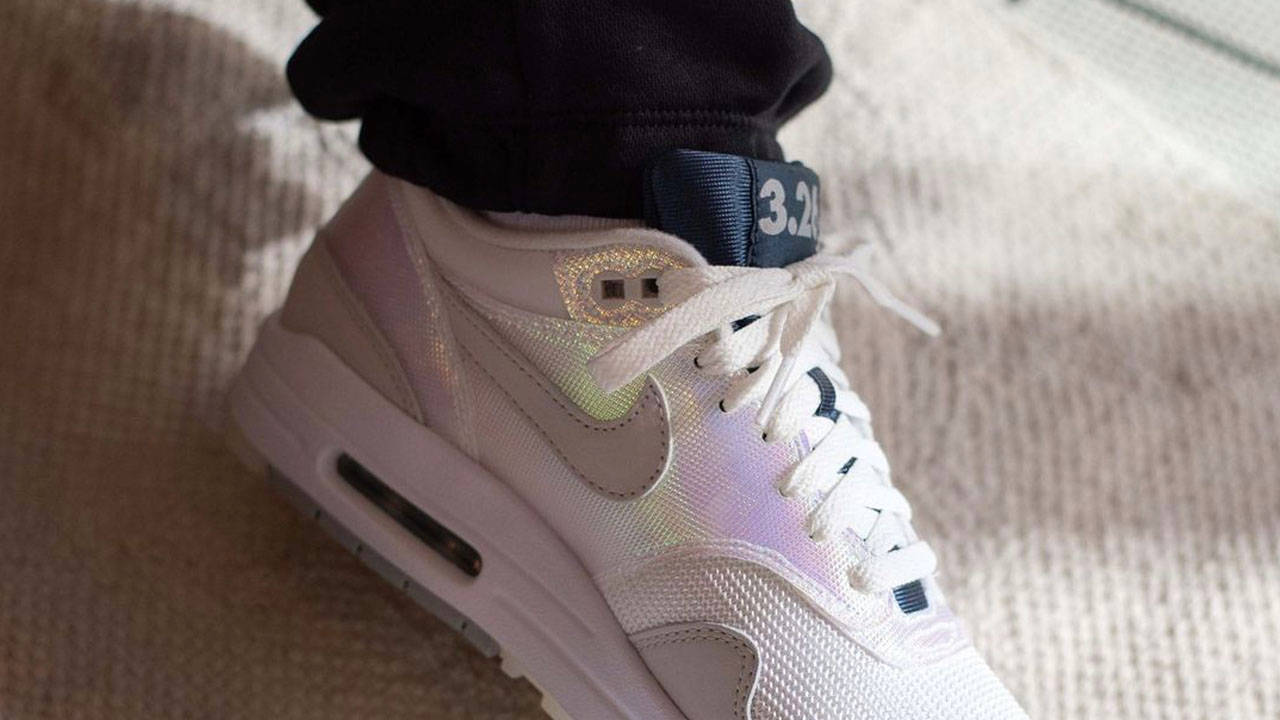 Nike Air Max 1 "La Ville Lumière"