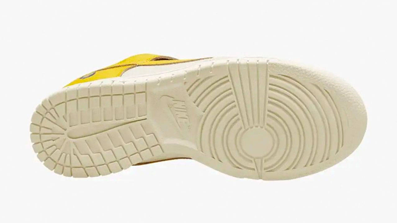 Nike Dunk Low "Banana"