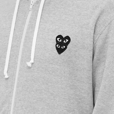 Comme des Garcons Play Overlapping Heart Zip Hoodie Grey Detail