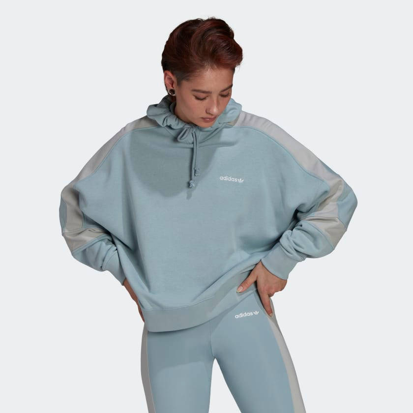 Crop_Hoodie_Grey_HE4762_21_model (1)