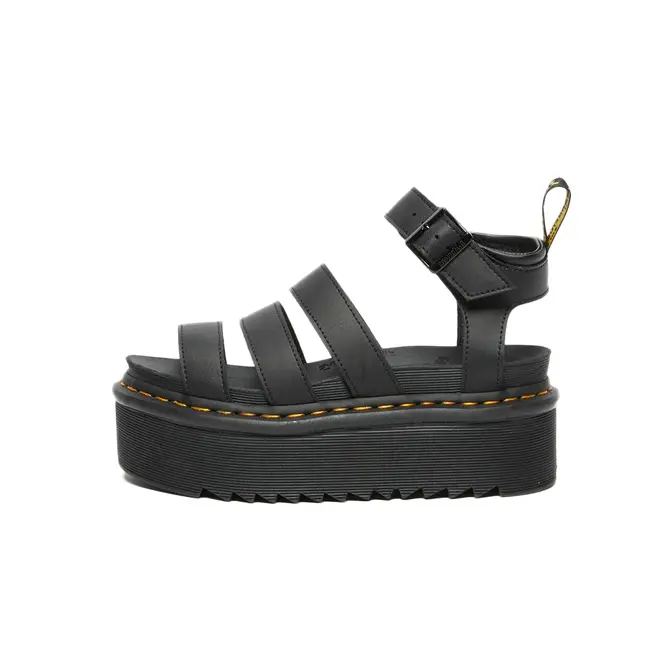 Dr. Martens Blaire Quad: Sandali Piatti Con Cinturini E Suola Platform Dal Fascino Contemporaneo