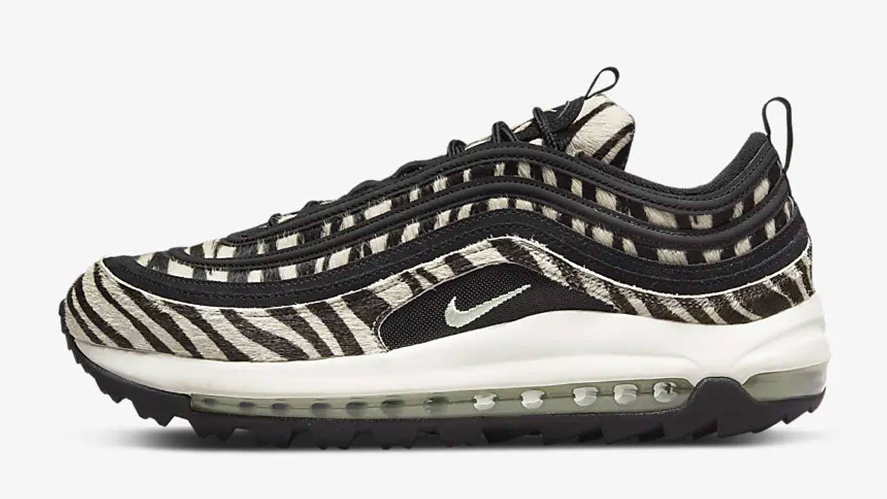 You Need These Heatwave-Ready Swoosh Sneakers in Your Rotation Right Now!
