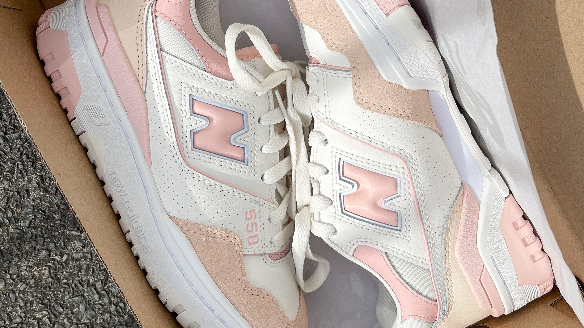 HOTW NB 550