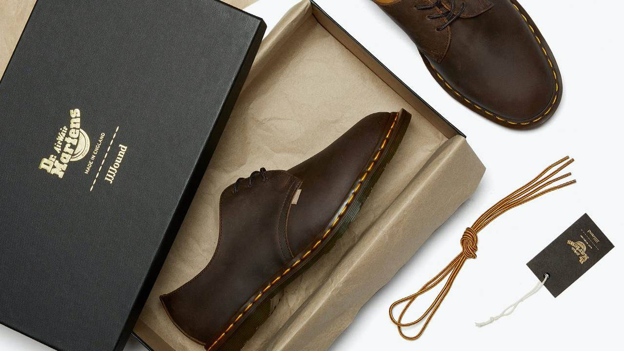 jjjjound x dr martens