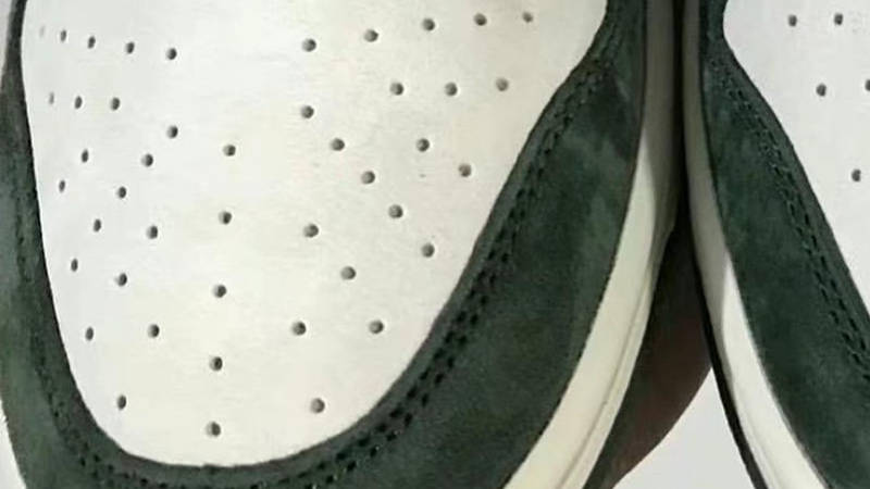 Katsuhiro Otomo x Nike Dunk Low Steam Boy Detail
