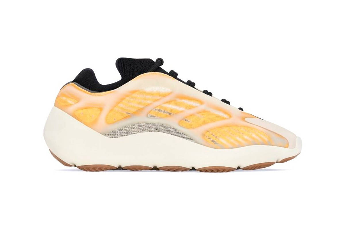 Yeezy 700 V3 "Mono Safflower"