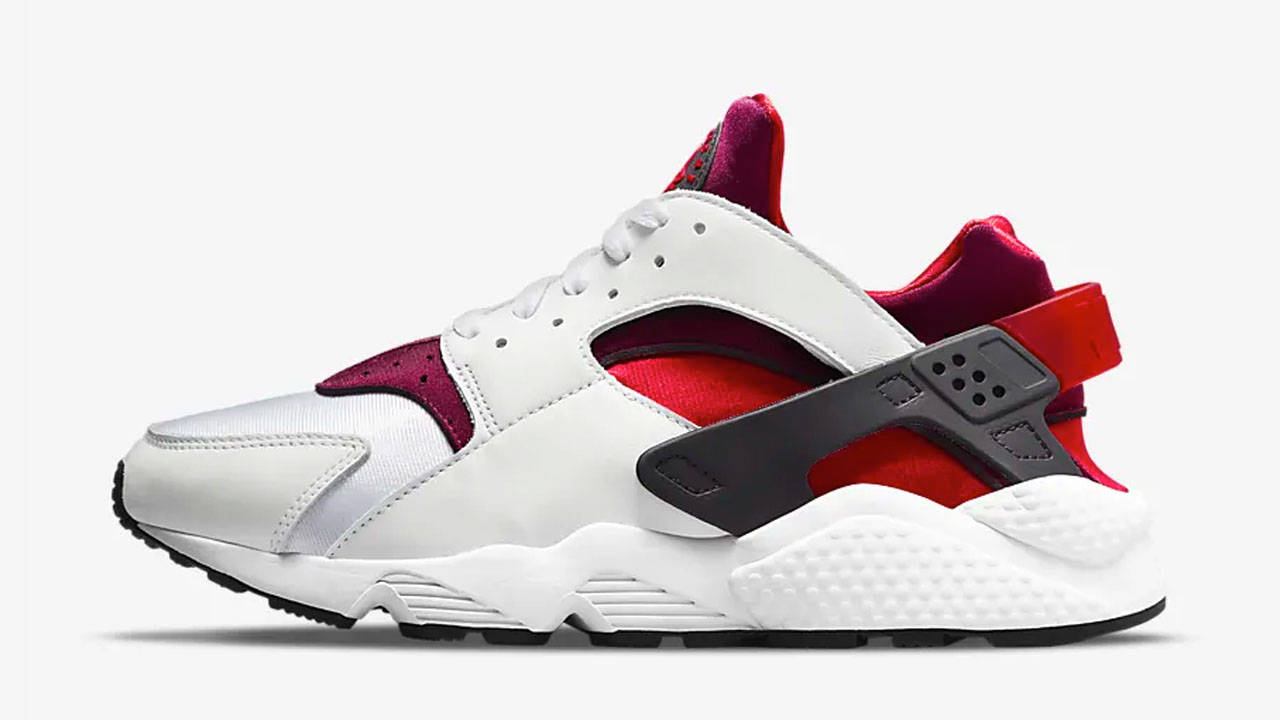 Here's What You Should Cop From the Nike's Sizzling Spring Sale!