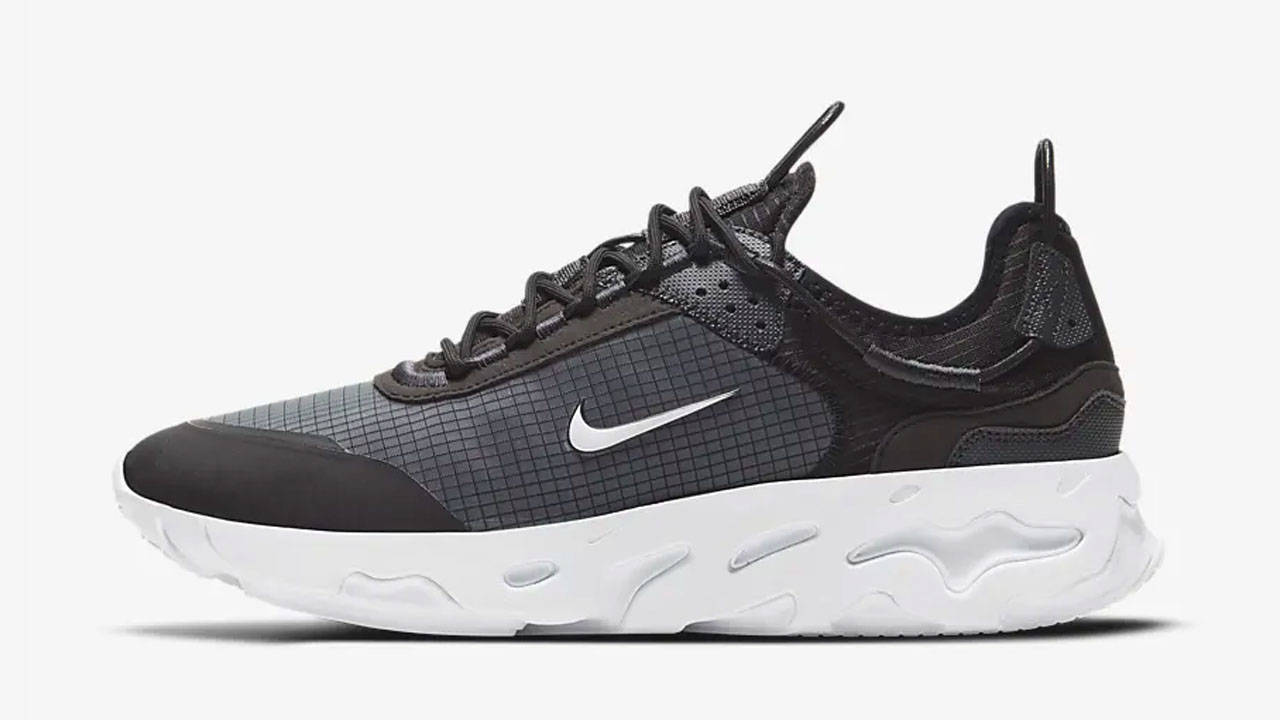 Here's What You Should Cop From the Nike's Sizzling Spring Sale!