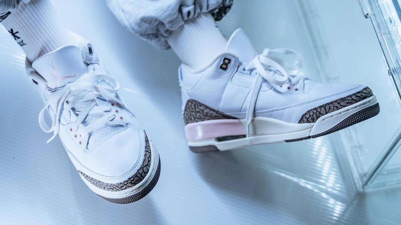 Air Jordan 3 "Dark Mocha"