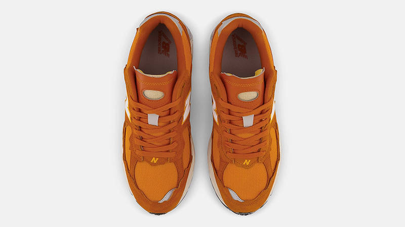 New Balance 2002R Protection Pack Orange M2002RDE Top