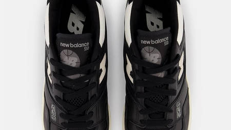 Stay Fresh With the New Balance 550 "Panda" Stay Fresh With the New Balance 550 "Panda"